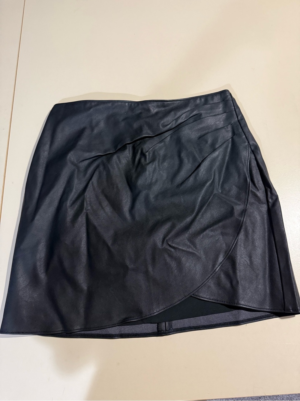 Abercrombie black faux leather skirt